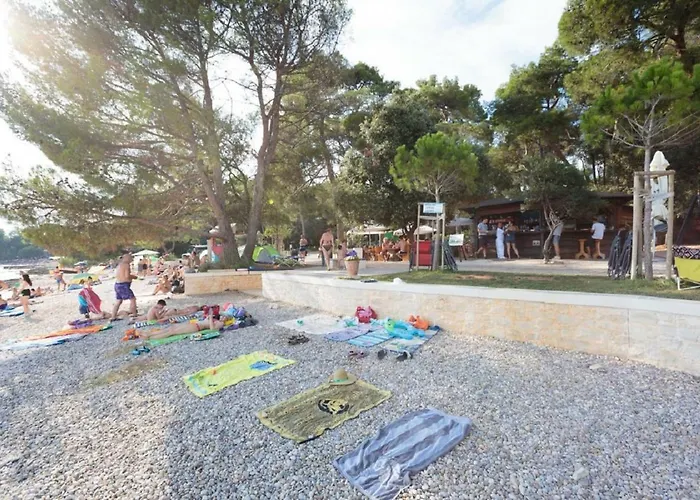Ana - * Rovinj