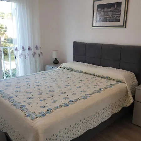 Ana - Rovinj