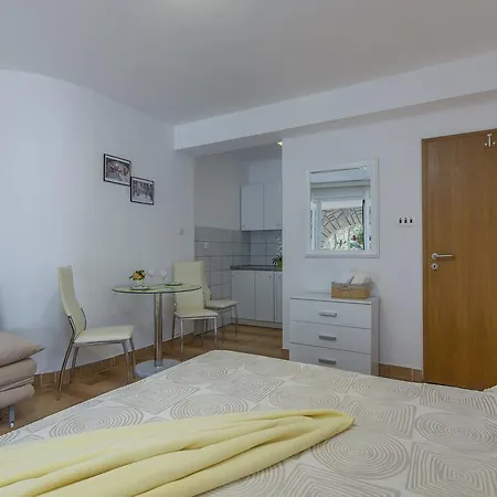 Ana - Appartement *